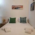 아파트 4rooms Station House 바리