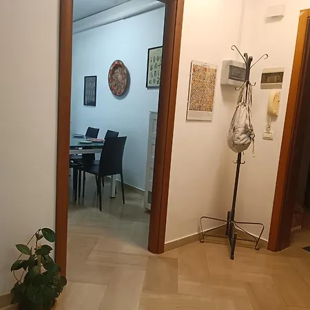 4rooms Station House Appartamento Bari