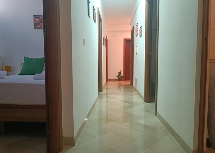 4rooms Station House * Bari